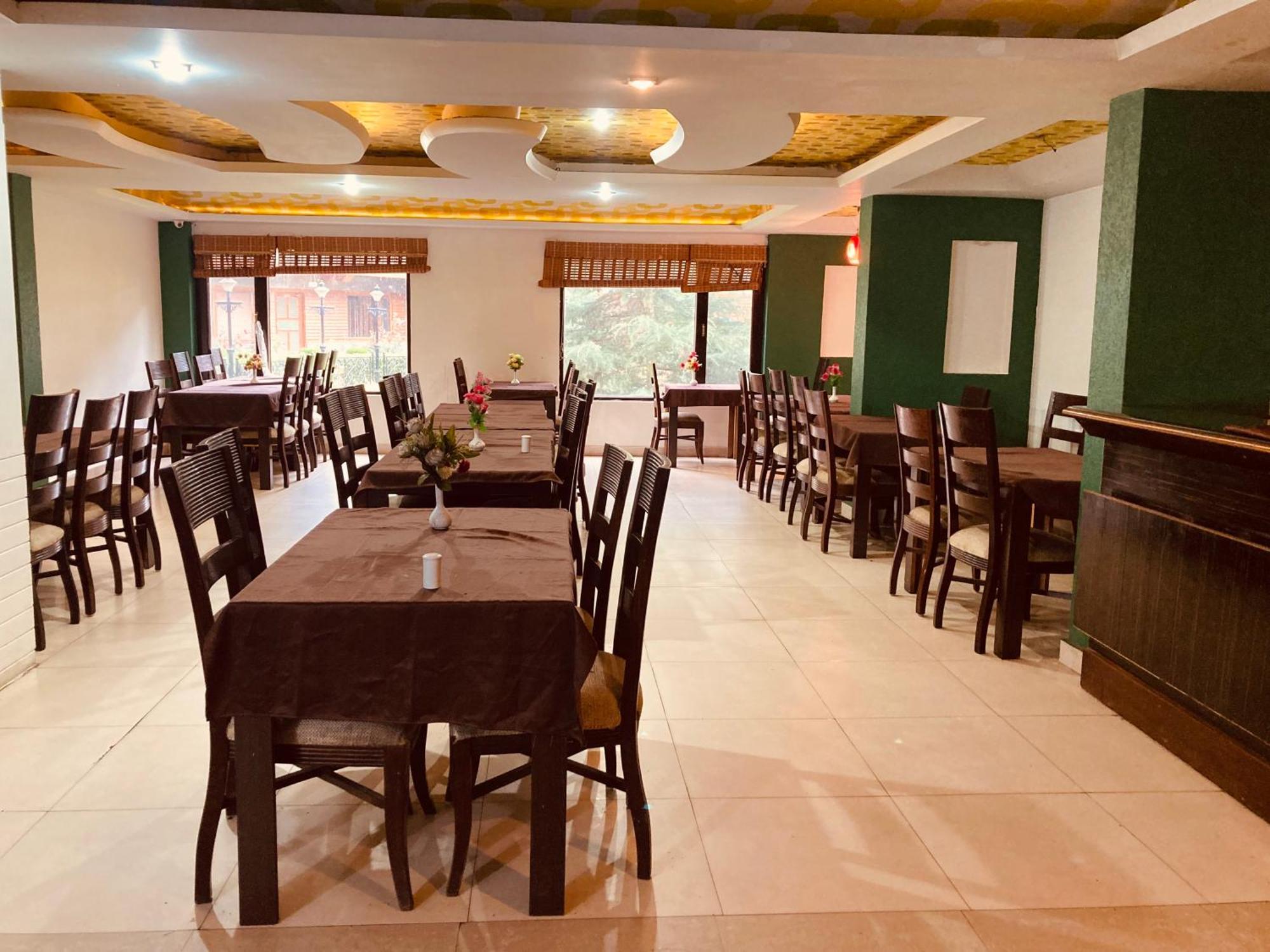 Hotel The North Wind In City Center, Manali Kültér fotó
